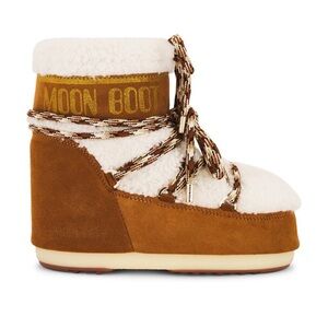 Moon Boot Icon low shearling boot in whiskey and off white